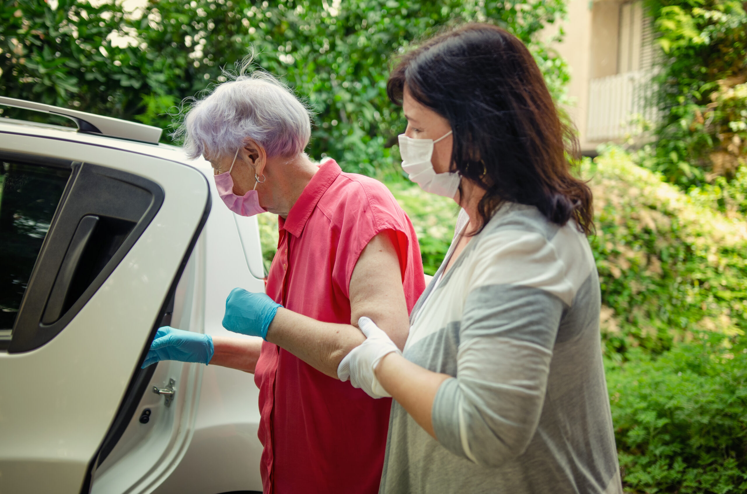Caregiver providing specialized memory care support